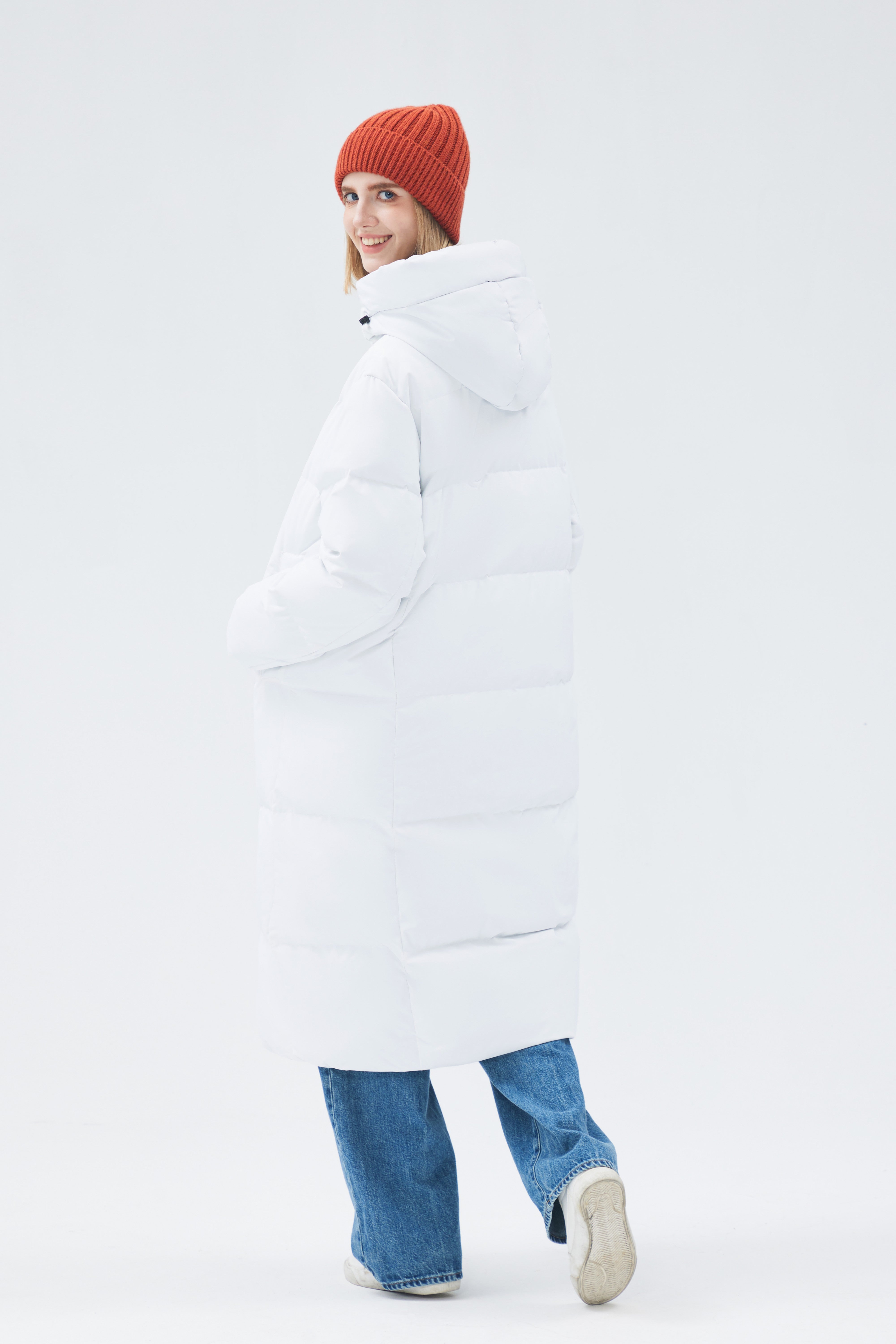 Long-Length Woman Down Jacket